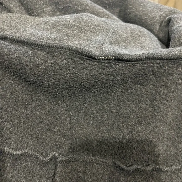 Alo Yoga Haze Pullover Sweatshirt - Picture 4 of 5